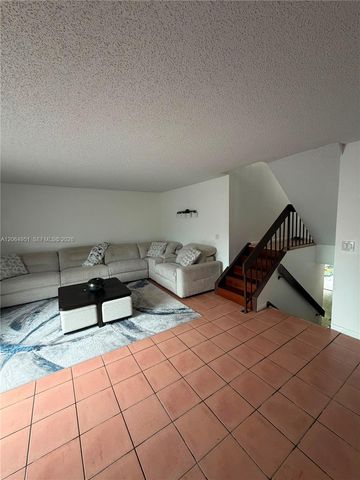 8690 SW 154th Cir Place 3D, Miami, FL 33193