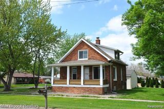 13071 E 13 Mile Road, Warren, MI 48088