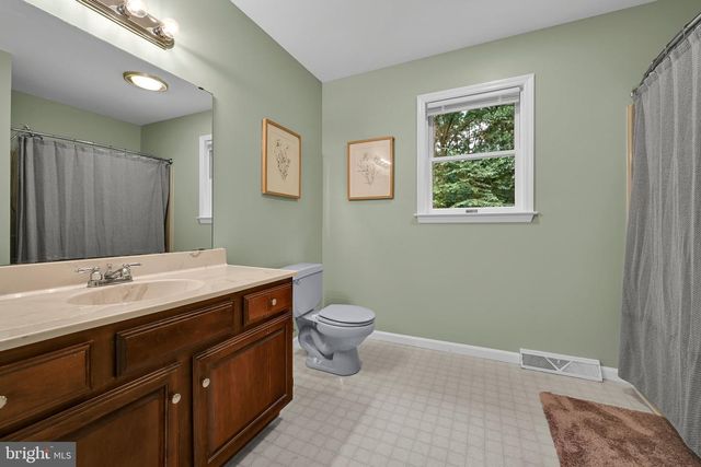 3196 PLOW RD, Mohnton, PA 19540