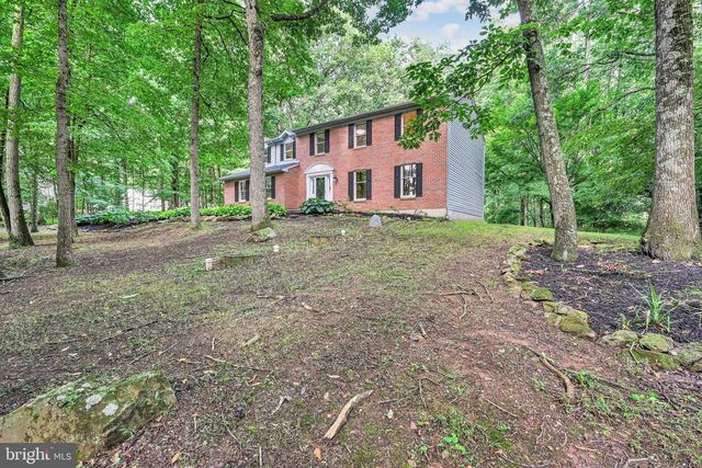 3196 PLOW RD, Mohnton, PA 19540