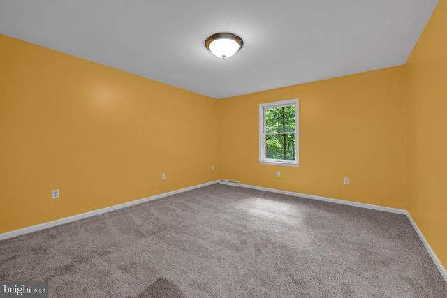 3196 PLOW RD, Mohnton, PA 19540