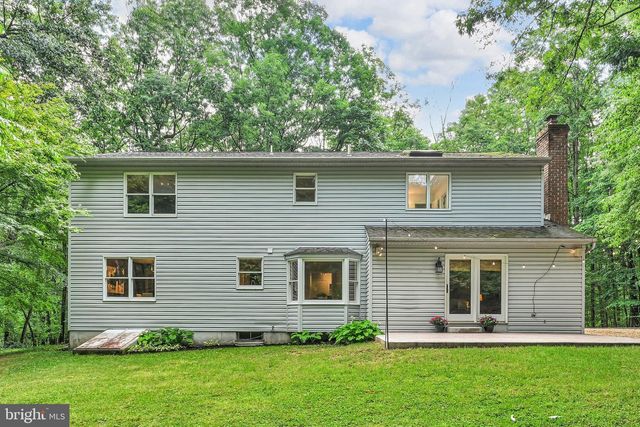 3196 PLOW RD, Mohnton, PA 19540