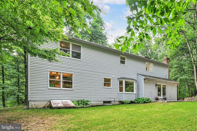 3196 PLOW RD, Mohnton, PA 19540