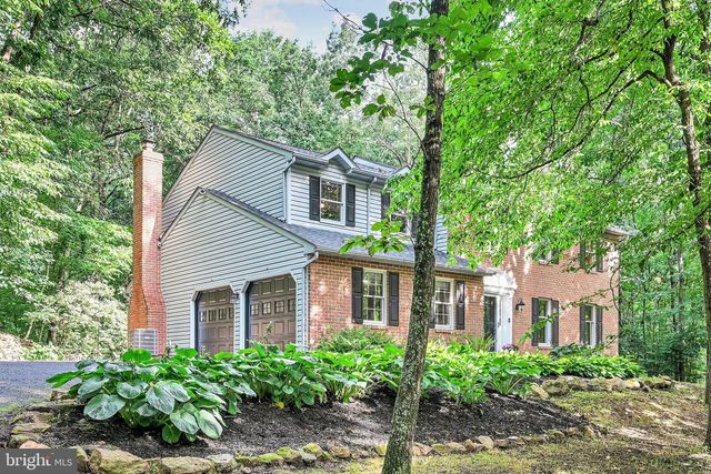 3196 PLOW RD, Mohnton, PA 19540
