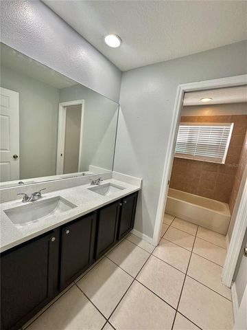 13078 ISLAND BREEZE COURT, Orlando, FL 32824