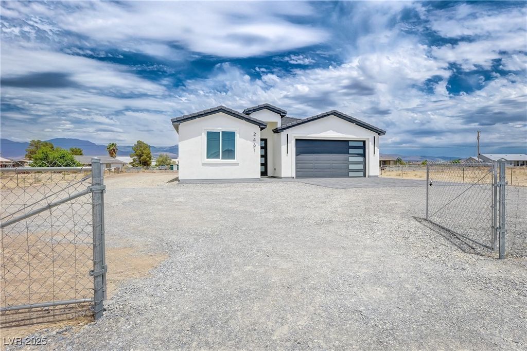 2461 South Blagg Road, Pahrump, NV 89048
