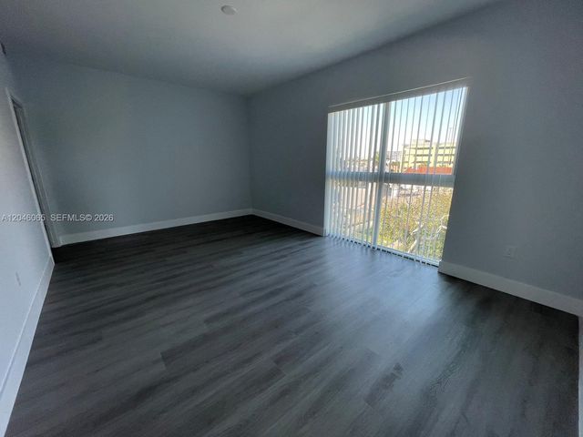 1938 Jackson Street 301, Hollywood, FL 33020