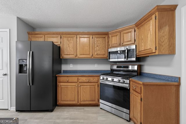 270 Cannafax Road, Barnesville, GA 30204