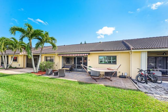 6846 Bridlewood Court, Boca Raton, FL 33433