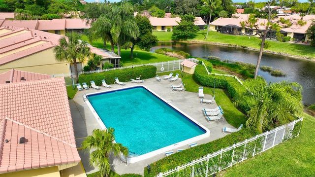 6846 Bridlewood Court, Boca Raton, FL 33433