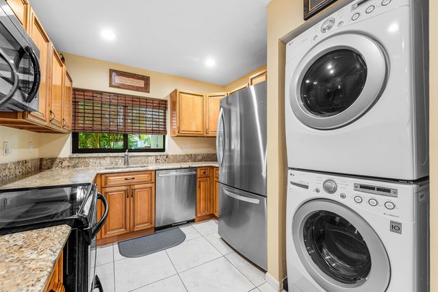 6846 Bridlewood Court, Boca Raton, FL 33433