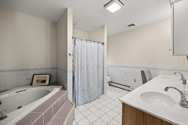 159 Greensboro Rd, Dedham, MA 02026