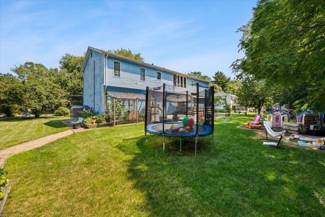 159 Greensboro Rd, Dedham, MA 02026