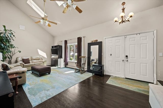 159 Greensboro Rd, Dedham, MA 02026