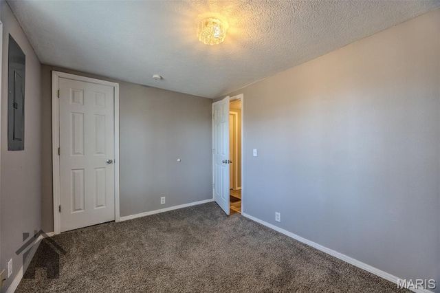 22818 Spruce Road, Waynesville, MO 65583