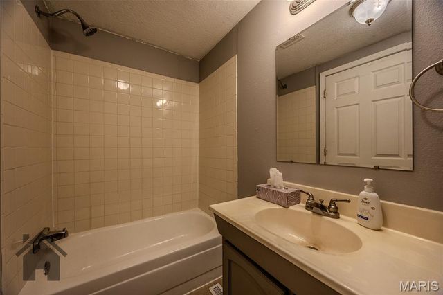 22818 Spruce Road, Waynesville, MO 65583