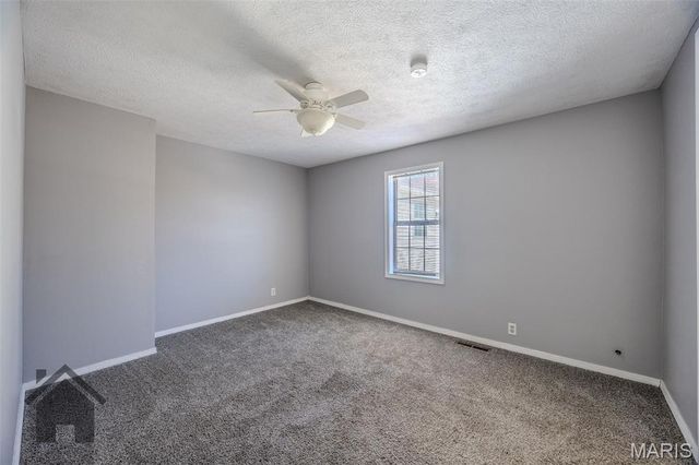 22818 Spruce Road, Waynesville, MO 65583