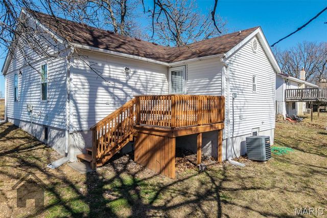 22818 Spruce Road, Waynesville, MO 65583