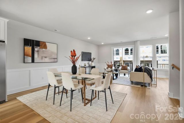 7924 Sansom Circle, Charlotte, NC 28213