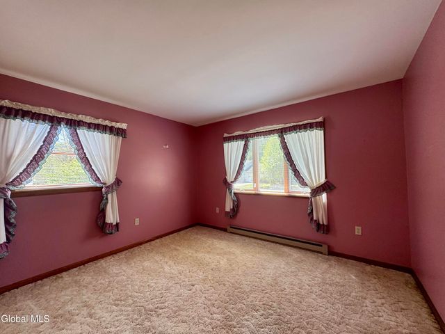 24 Links Avenue, Hadley, NY 12835