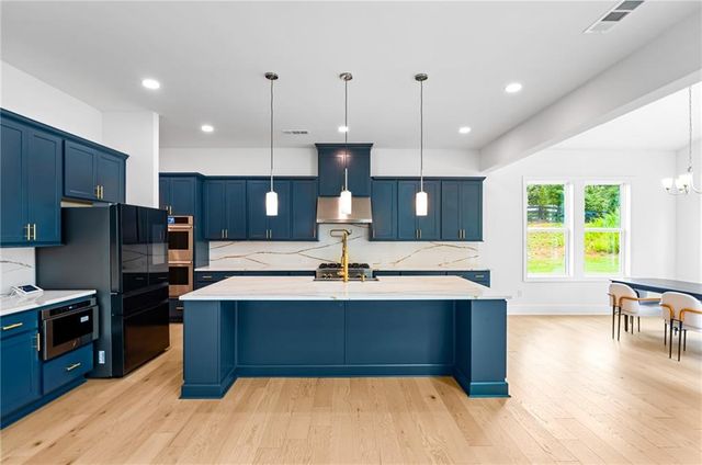 1914 Harken Grove, Marietta, GA 30064