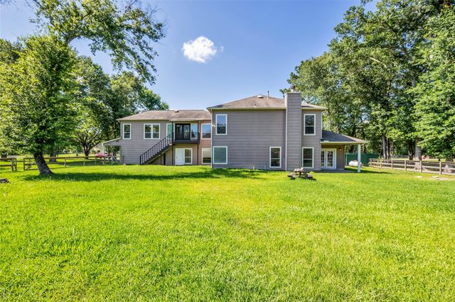 29015 Commons Oaks Drive, Huffman, TX 77336