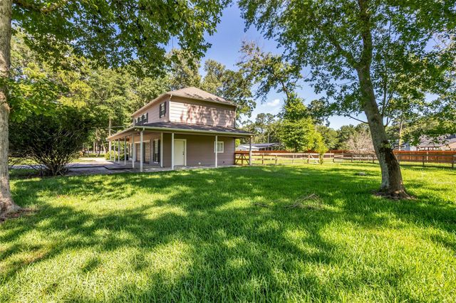29015 Commons Oaks Drive, Huffman, TX 77336