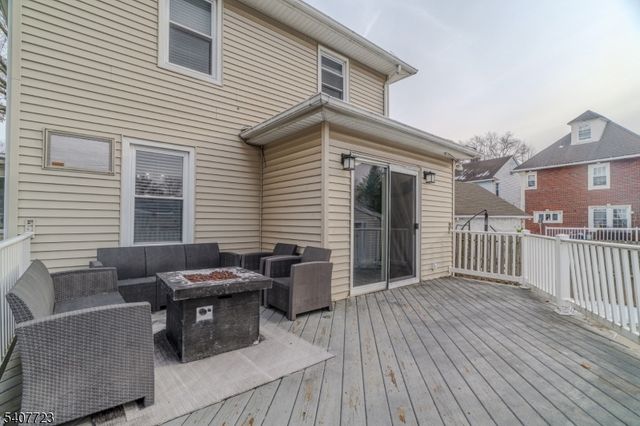 134 Stanton St, Rahway City, NJ 07065