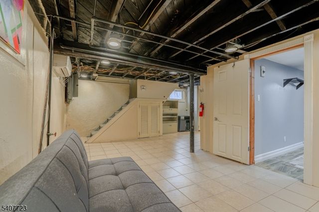 134 Stanton St, Rahway City, NJ 07065