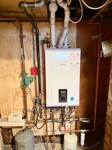 134 Stanton St, Rahway City, NJ 07065