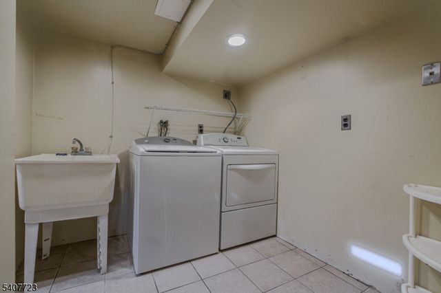 134 Stanton St, Rahway City, NJ 07065