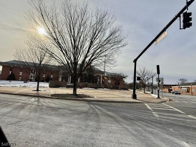 134 Stanton St, Rahway City, NJ 07065