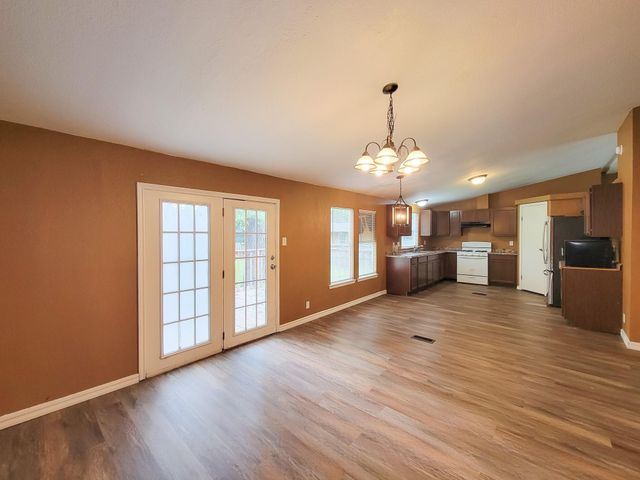 20284 Forest Woods Lane, Montgomery, TX 77356