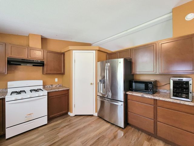 20284 Forest Woods Lane, Montgomery, TX 77356