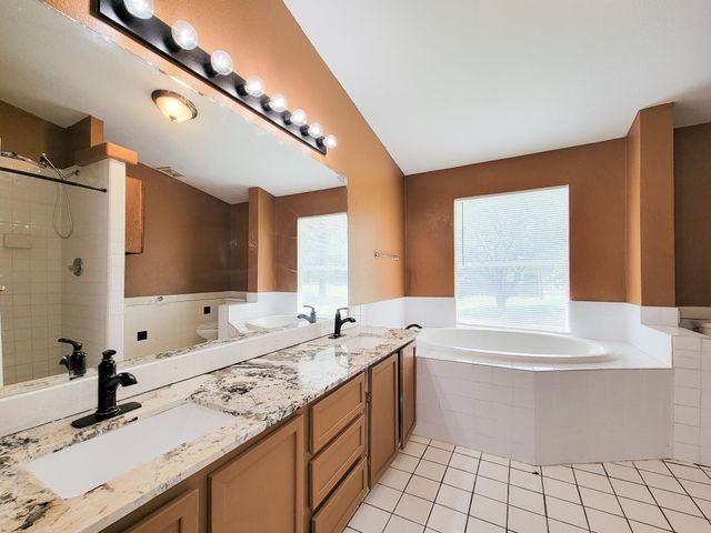 20284 Forest Woods Lane, Montgomery, TX 77356