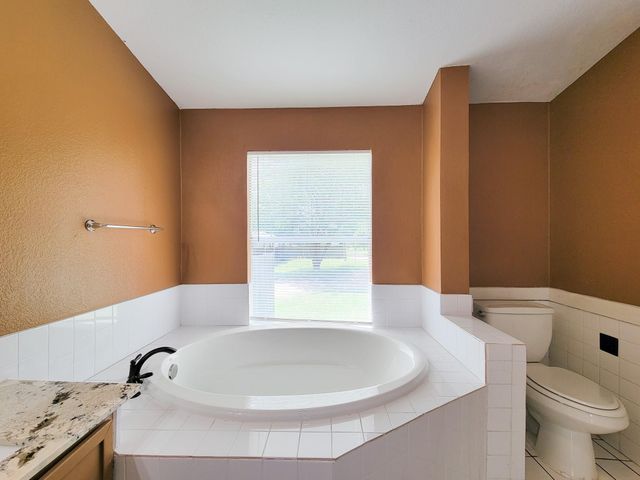 20284 Forest Woods Lane, Montgomery, TX 77356