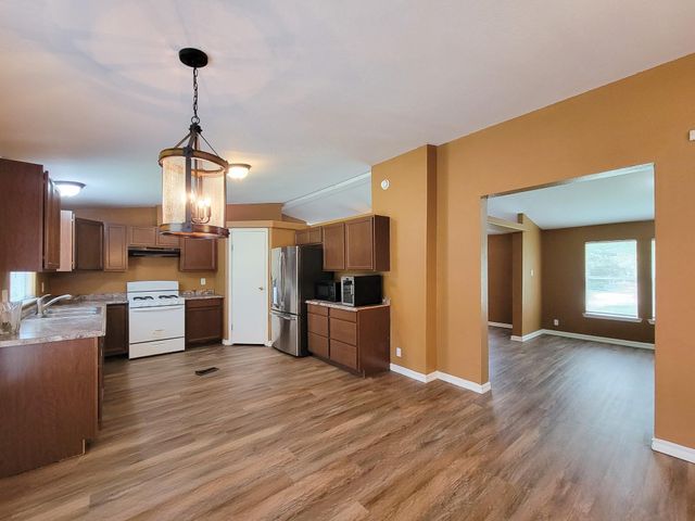 20284 Forest Woods Lane, Montgomery, TX 77356