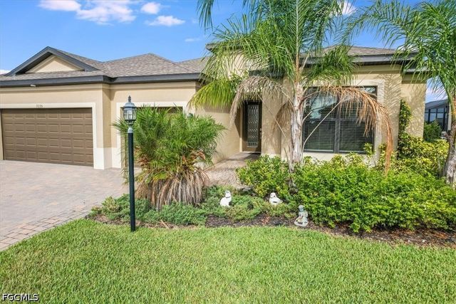 3335 Menores WAY, Fort Myers, FL 33905