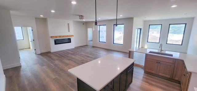 118 Altavista Drive, Detroit Lakes, MN 56501