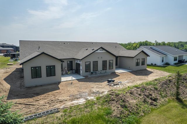 118 Altavista Drive, Detroit Lakes, MN 56501