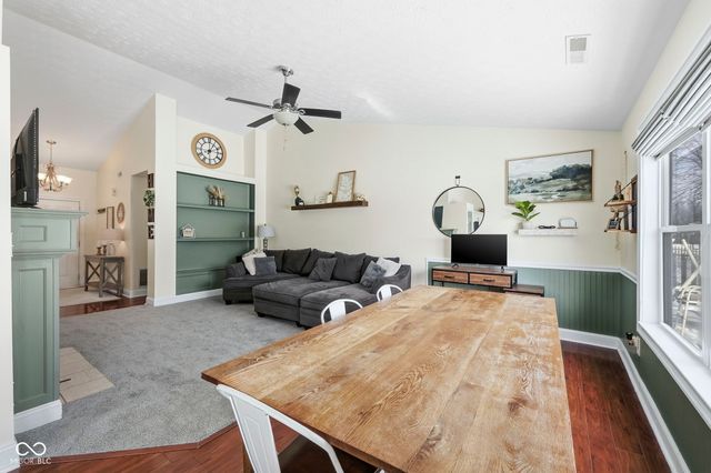 759 Hollowood Lane, Avon, IN 46123