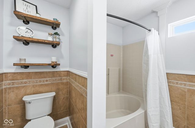 759 Hollowood Lane, Avon, IN 46123