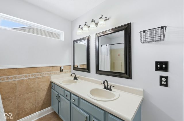 759 Hollowood Lane, Avon, IN 46123