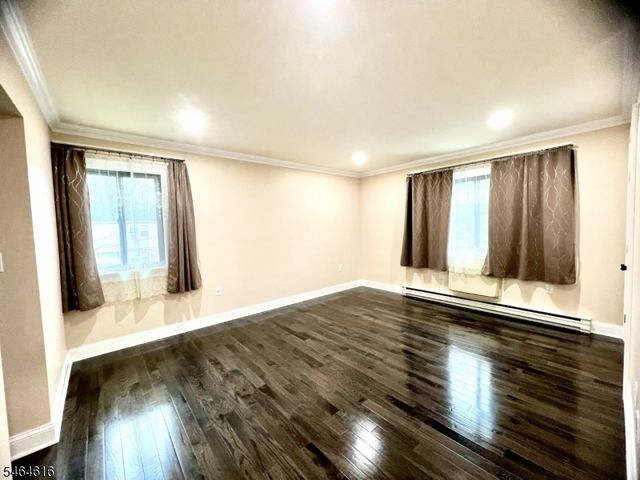 666 Mill St 8, Belleville Twp., NJ 07109