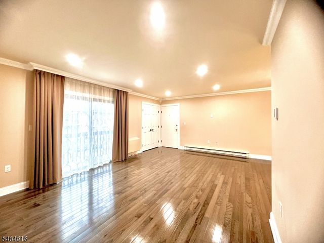 666 Mill St 8, Belleville Twp., NJ 07109