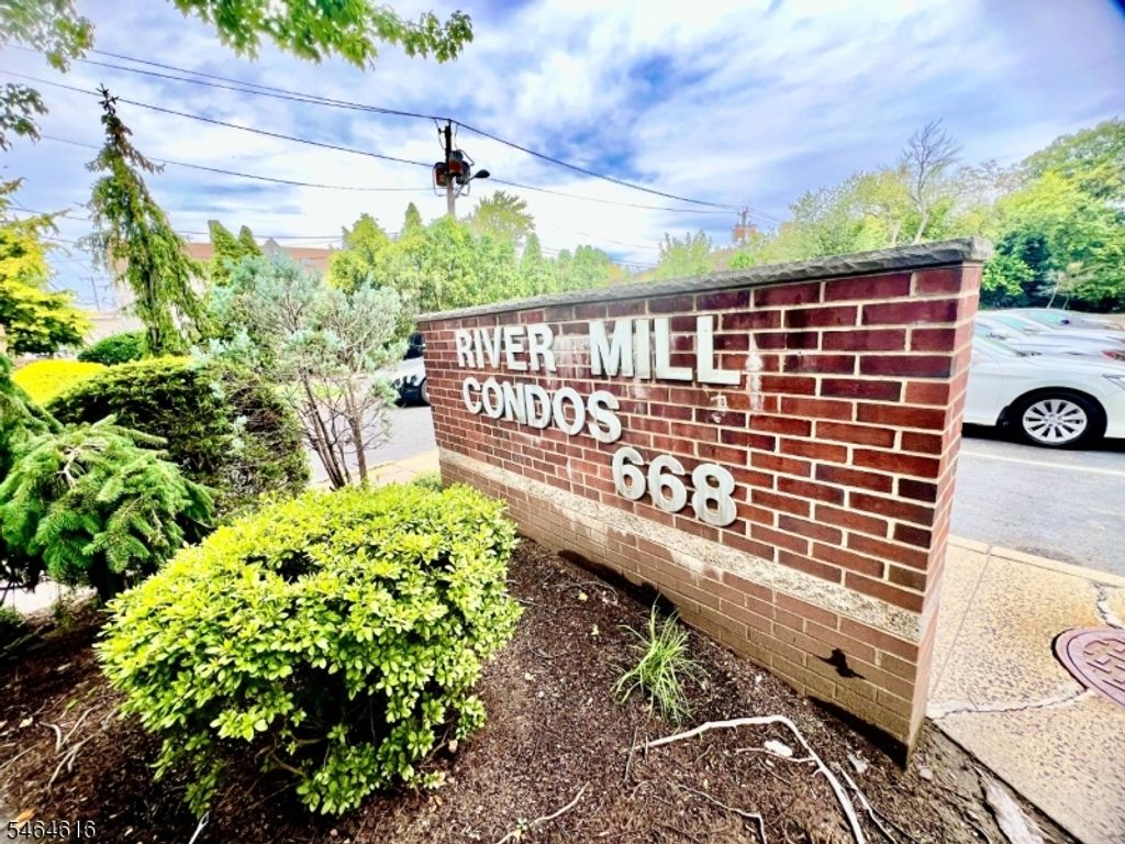 666 Mill St 8, Belleville Twp., NJ 07109