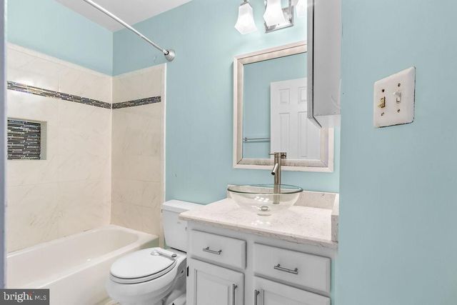 58 SILVER MOON DR, Silver Spring, MD 20904