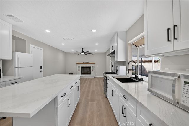 37828 Kingsly Court, Palmdale, CA 93552