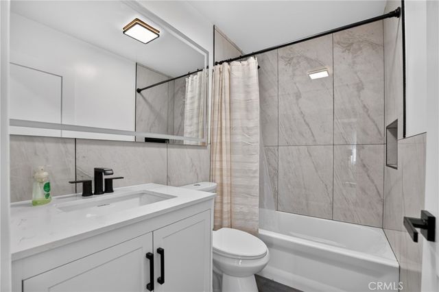37828 Kingsly Court, Palmdale, CA 93552