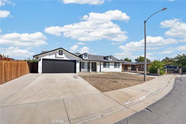37828 Kingsly Court, Palmdale, CA 93552